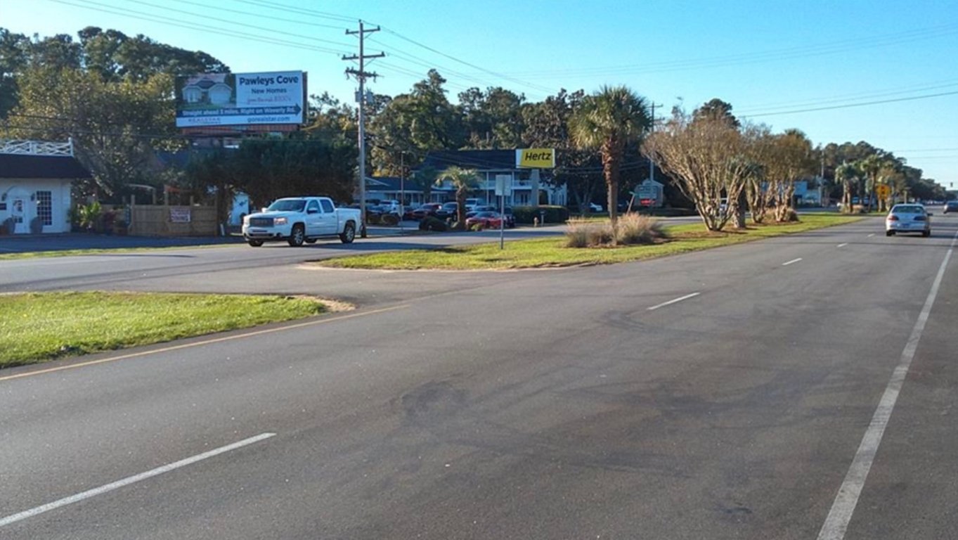 US HWY 17 S E/S 2.86 MI S/O BROOKGREEN GARDENS Media