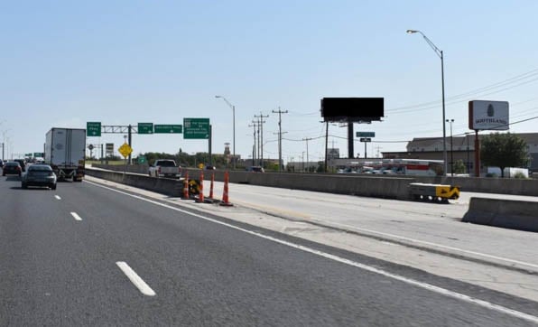 Location photo for Interstate 35 Access Rd (Live Oak)