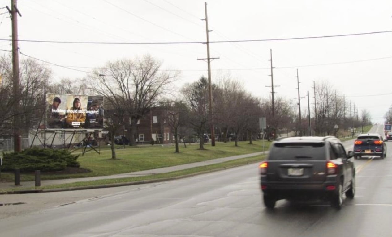 SR 153 Mahoning Rd SS 75ft W/O Ellis Av F/E - 1 Media