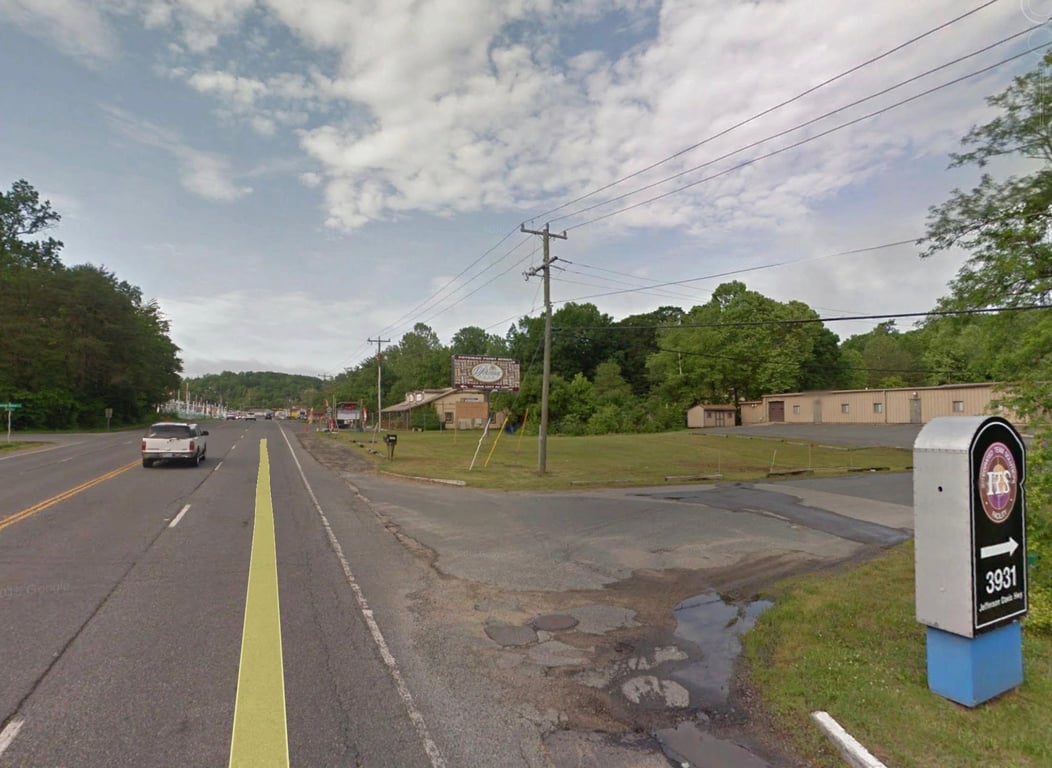 3935 Jefferson Davis Hwy @ Boswell Corner, N/F, RR Media