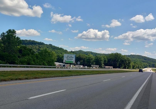 SR 36 1.7 MI W/SR 93 W/F COSHOCTON SQUARE Media