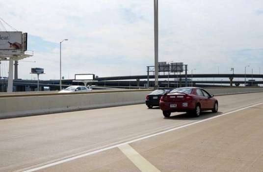 Location photo for W St Paul Ave near Milwaukee Intermodal Station, Menomonee Valley (Milwaukee)