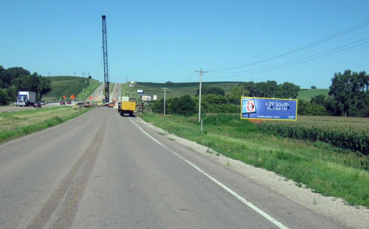 N/S HWY 20 4m e/o HWY 75 - FE Media