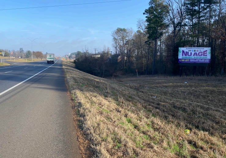 Location photo for E End Blvd S (Marshall)