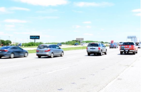 Location photo for S Carrier Pkwy near Fish Creek Park and playground (Grand Prairie)