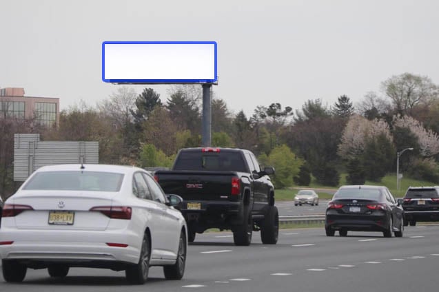 I-287 500 ft N/O Exit 6 N/S F/W Media