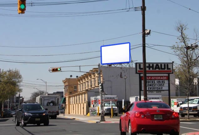 Location photo for E 2nd St near UCNJ Union College of Union County, NJ | Plainfield Campus (Plainfield)