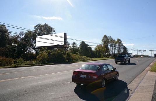 Location photo for Centreville Rd near Maplewood Center (Manassas)