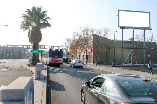 Location photo for Del Paso Blvd near Arden / Del Paso Light Rail (EB), North Sacramento (Sacramento)