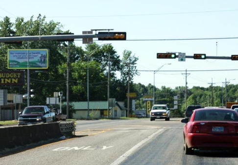 HWY 59 E/S .1 MI S/O TRAVIS ST F/N Media