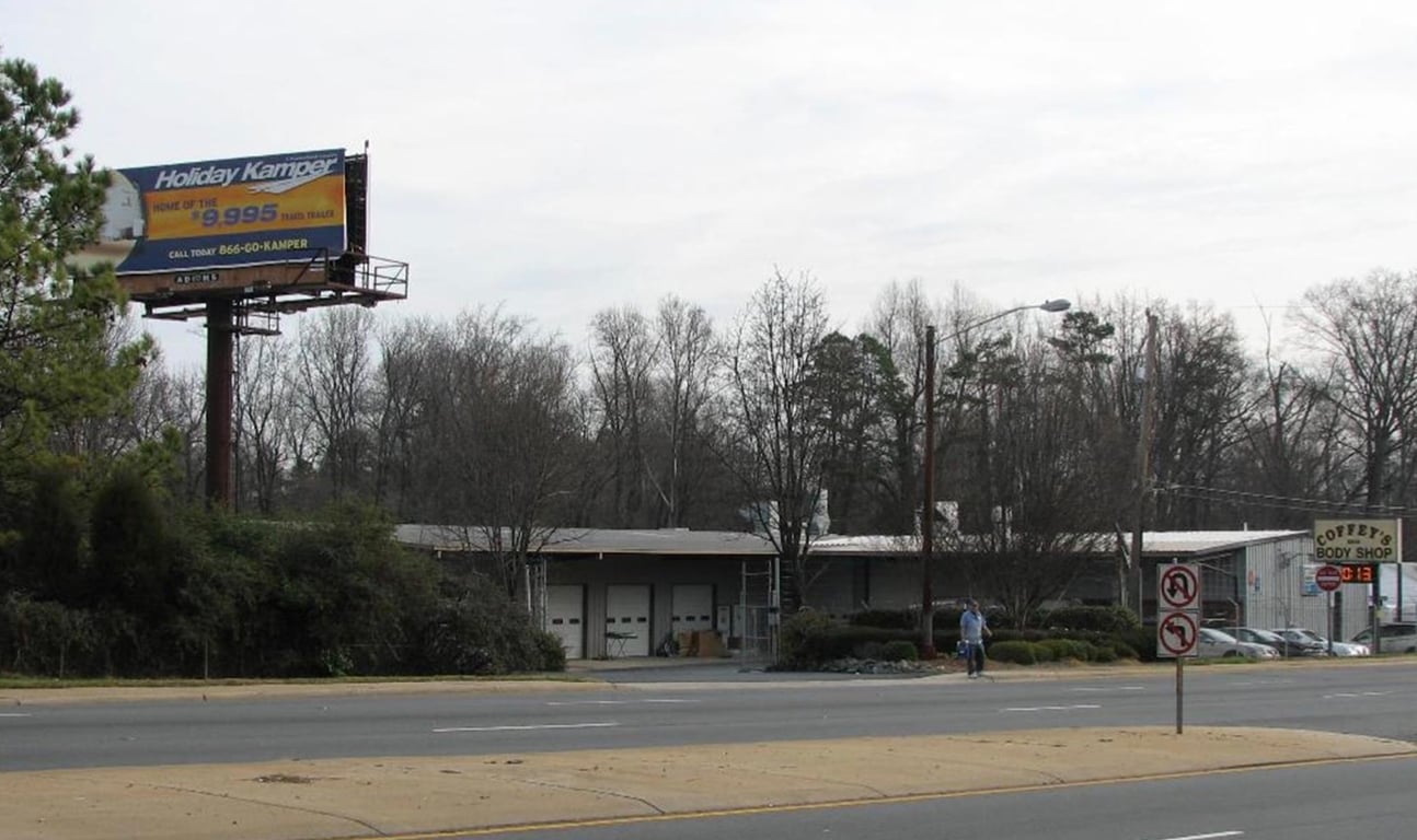 Location photo for Wilkinson Blvd near Wilkinson Blvd & Boyer St (Charlotte)