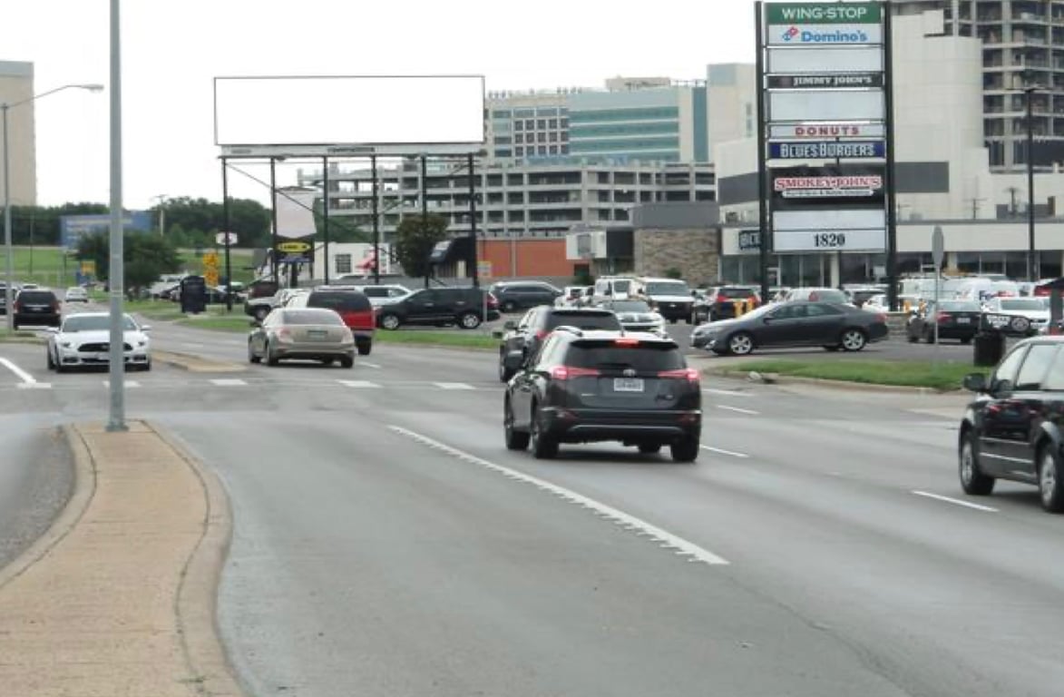 Location photo for W Mockingbird Ln near Harry Hines @ Mockingbird - N - FS (Dallas)