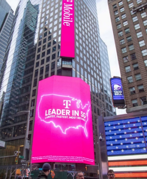 Location photo for W 43rd St near Madame Tussauds New York, Manhattan (New York)