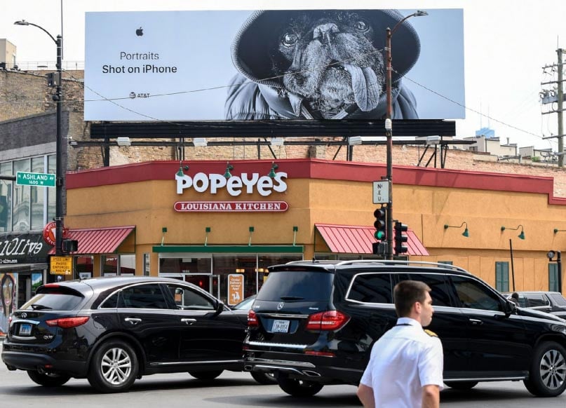 Location photo for W Division St near Division & Ashland (Blue Line), West Town (Chicago)