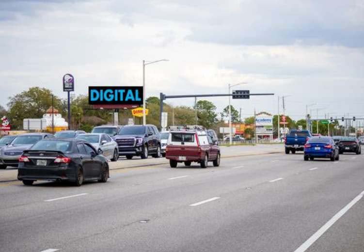 Location photo for E Colonial Dr near Alafaya Commons (Orlando)