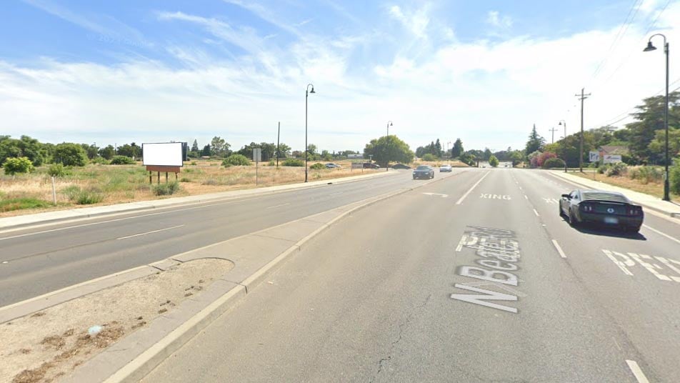 Beale Rd SL 50' e/o Avondale FE (Left) Media