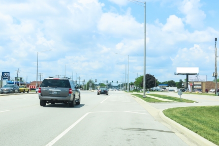 Location photo for E Dundee Rd near Dundee/Baldwin (Palatine)