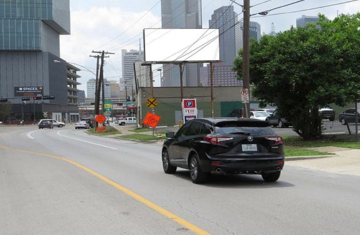 Location photo for Gaston Ave near Deep Ellum Station, Old East Dallas (Dallas)