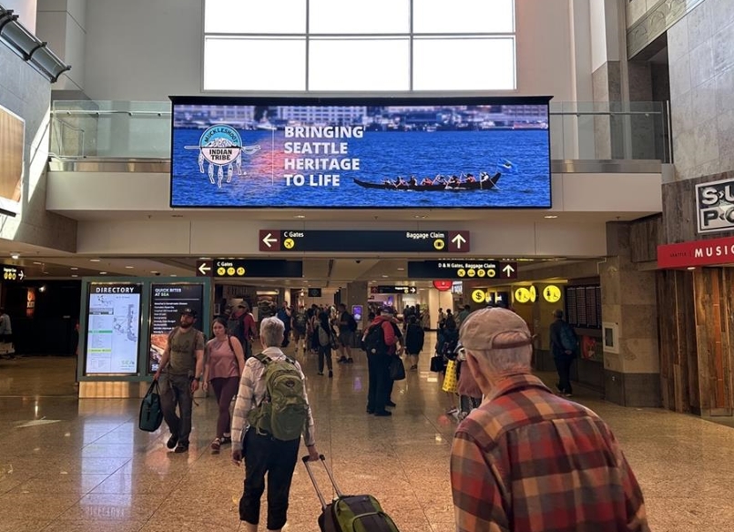 Central Concessions - 2 Large LED Video Walls