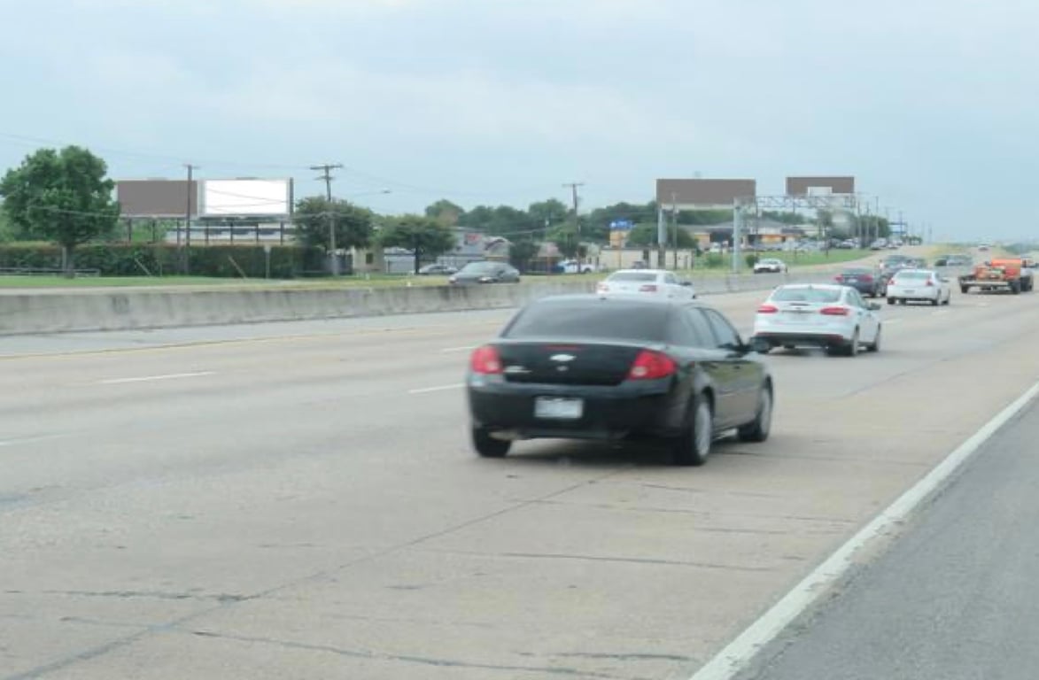 Location photo for S Interstate 35 E near Laurel Land Funeral Home & Laurel Land Memorial Park (Dallas)