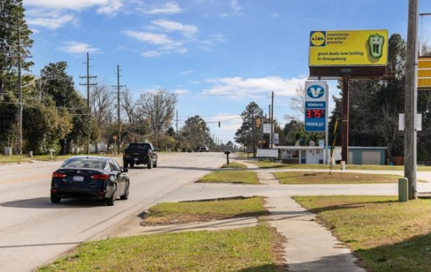 Location photo for Magnolia St near Orangeburg County Community Park (Orangeburg)