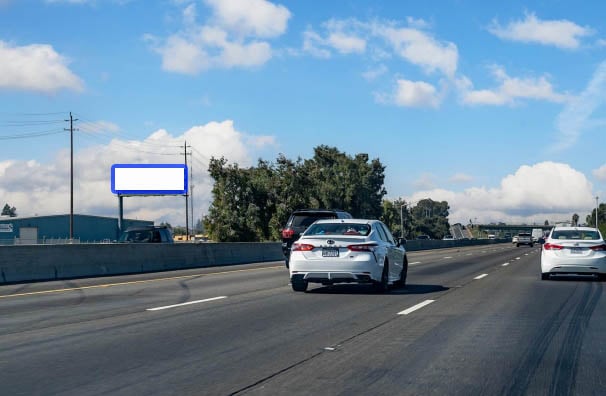 Location photo for Fourth St near Mistlin Fountian (Ripon)