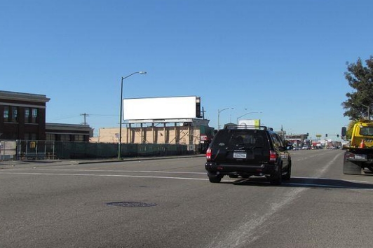 Location photo for International Blvd near 54th Avenue, Melrose (Oakland)