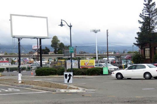 Location photo for Embarcadero near 20th Avenue, East Peralta (Oakland)