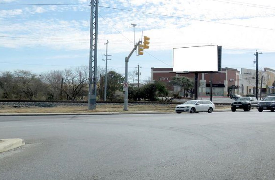 Location photo for Sunglass Hut (San Antonio)