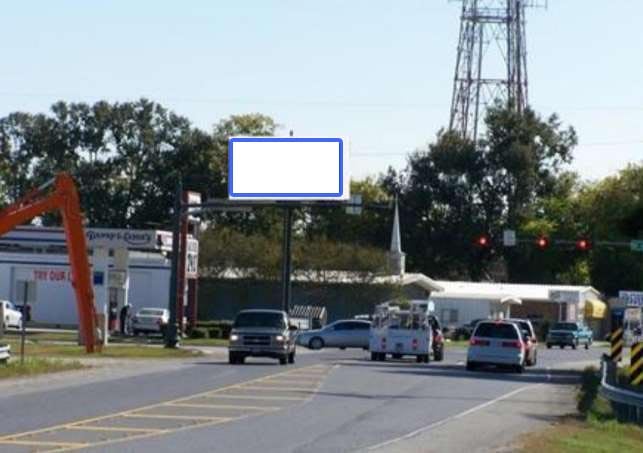 5515 HWY 311 @ ST CHARLES BLVD Media