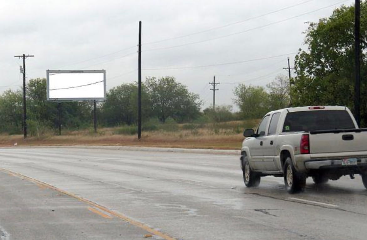 Location photo for Military Dr W near Pearsall Trailhead, South San Antonio (San Antonio)