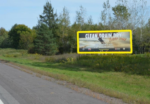 I-35 .8 MI S/O HWY 210 E/L F/S Media