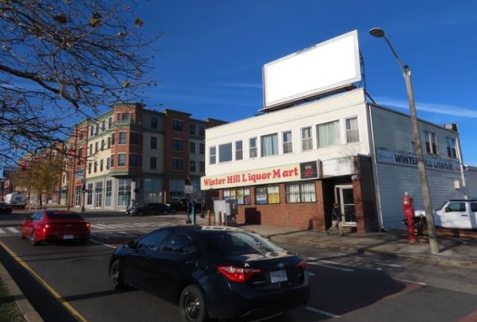 Location photo for Broadway near Barack Obama's Rose Garden, Winter Hill (Somerville)