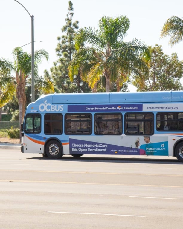 Bus Kong & Headliner in , 