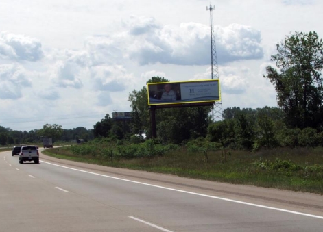 Location photo for W/S I-69 0.4 MI SO MM 12 F/N