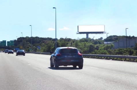 Location photo for Lincoln St near Target Lincoln Plaza, Booth Apartments Area (Worcester)