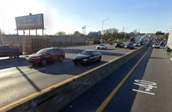 Location photo for Expy Park Dr near Hermitage Ave & Edgar St EB, South Nashville (Nashville)