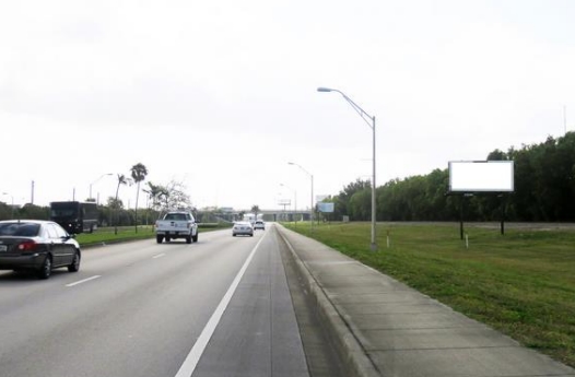Location photo for 67th Ln N near MILITARY TRL at WESTROADS DR (Riviera Beach)