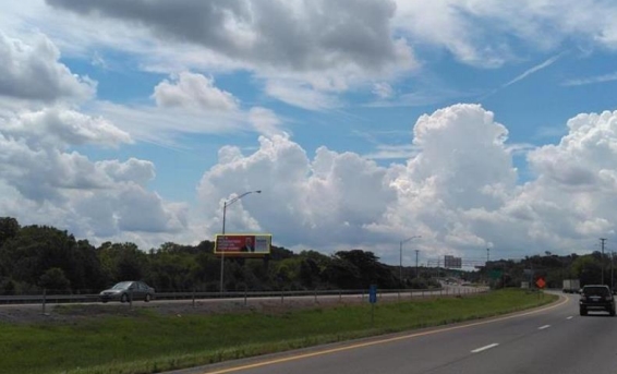 Location photo for Ewing Dr & Brick Church EB