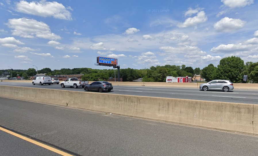 Location photo for Old Alexandria Ferry Rd near Coventry Way & Old Alexandria Ferry Rd (Clinton)