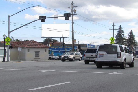 Location photo for CA-82 near St Francis Center Community Garden (Redwood City)