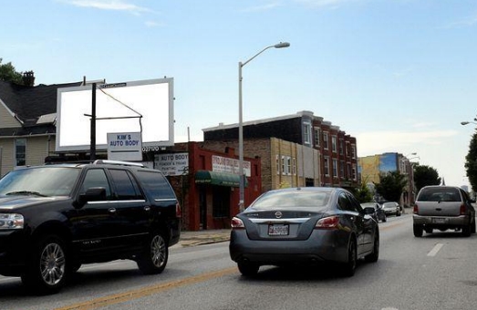 Location photo for Greenmount Ave near GREENMOUNT AVE & 25TH ST sb, Better Waverly (Baltimore)