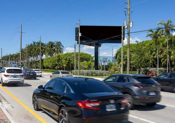 Location photo for Biscayne Blvd near Biscayne Blvd & NE 183 St (Aventura)