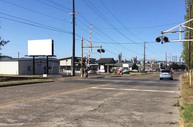 S/L WASHINGTON WAY .19 MI E/O INDUSTRIAL WAY E F/E Media