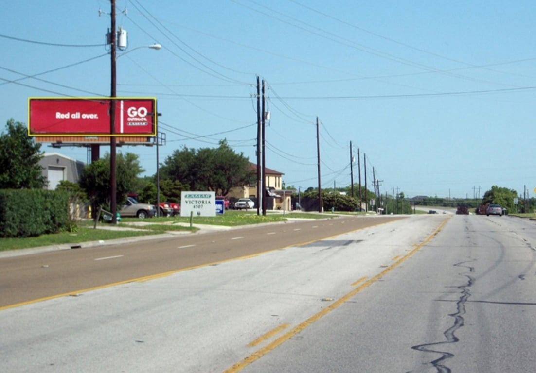 MAIN W/S @ LAMAR SHOP SF LHR