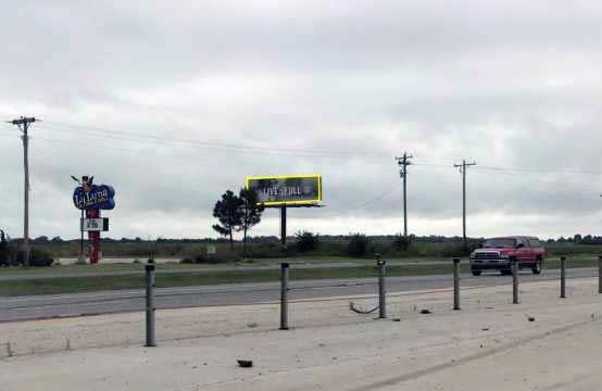 I-44 .3 MI S/O SH37, ES/NF (NEWCASTLE) Media