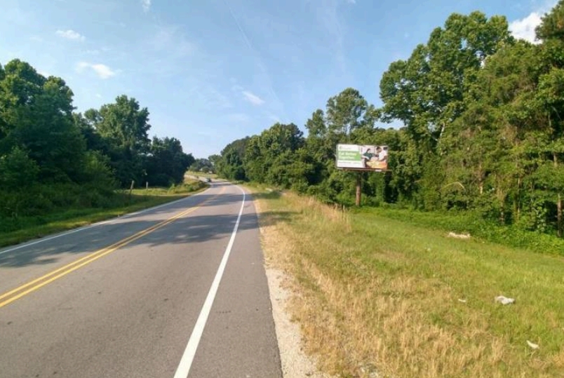 2108 NC 39 0.7 mi N/O Garrett WS Media