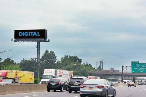 Location photo for Secaucus Rd near County Ave at Secaucus Rd (Secaucus)