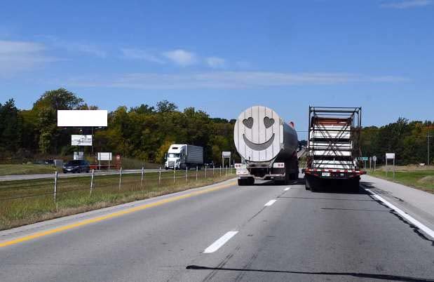 Location photo for Co Hwy 121 (Upper Sandusky)