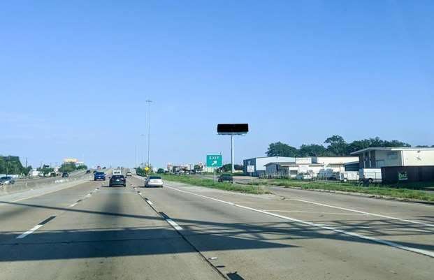 Location photo for Eagle Ave near Strawberry Clinic Wb, Vincewood Terrace (Pasadena)